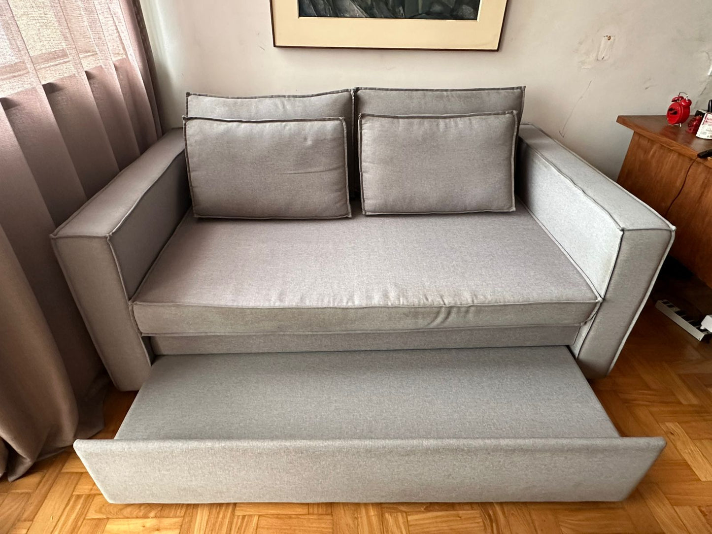 Sofá cama cinza com extensão cama de casal padrão