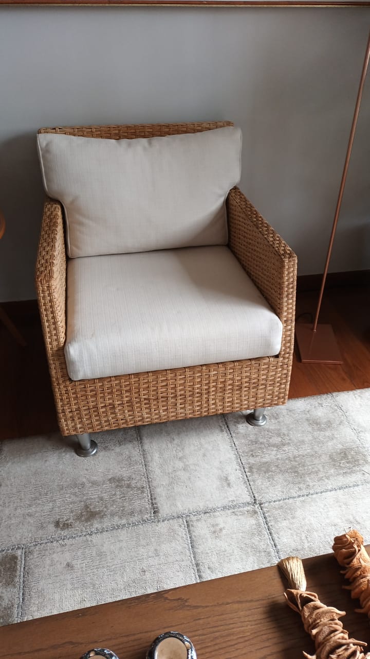 Poltrona de fibra natural (38%)