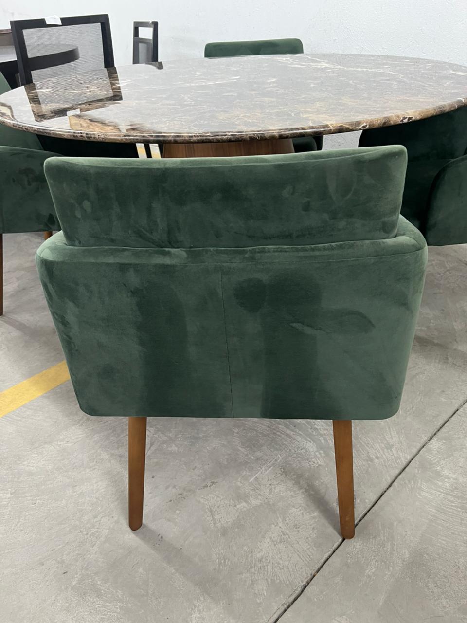 Cadeira veludo verde Líder