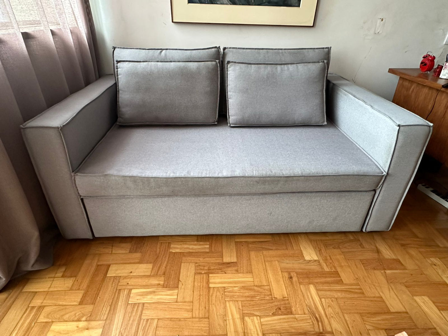 Sofá cama cinza com extensão cama de casal padrão