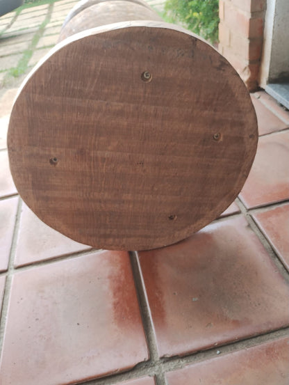 Mesa de madeira maciça, imbuia escura