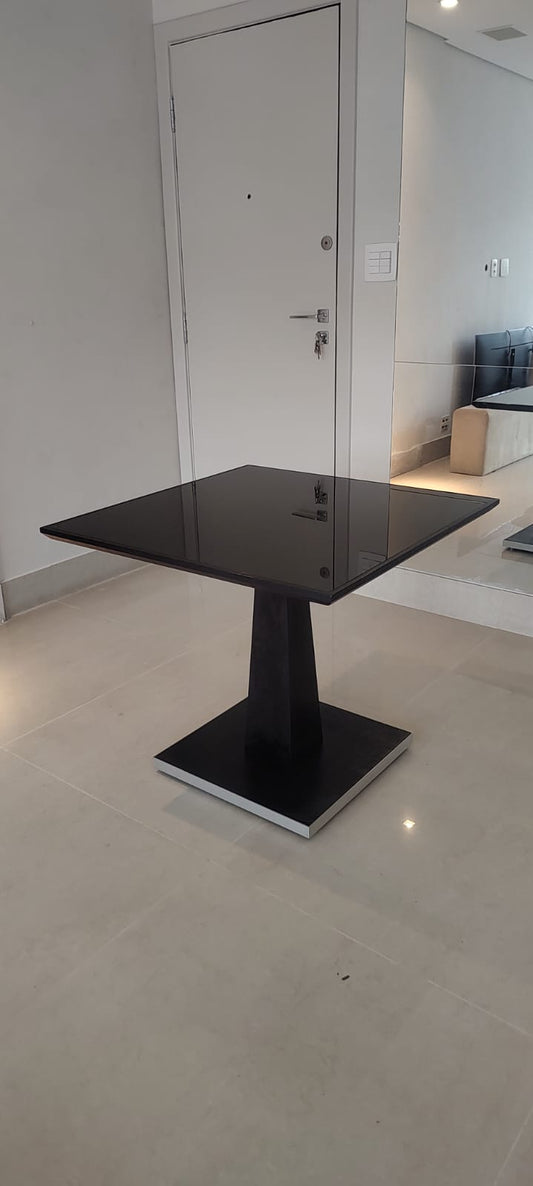 Mesa lateral madeira ebanizada como tampo em vidro laqueado preto Prodomo