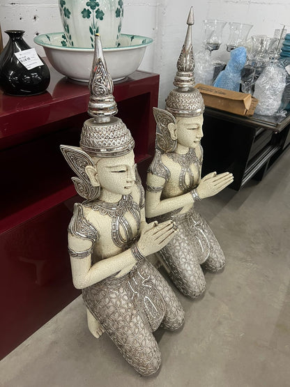 Estatua Deva tailandesa