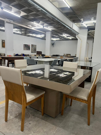 Mesa quadrada espelhada - Líder interiores