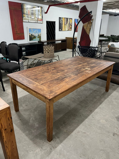 Mesa de madeira demolição