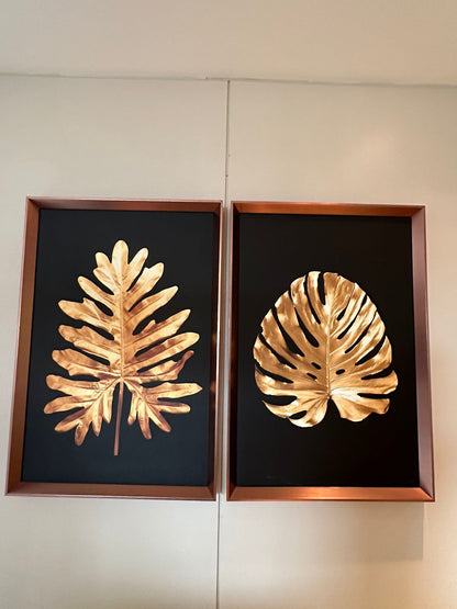 Par de quadros /  gravuras de folhas douradas