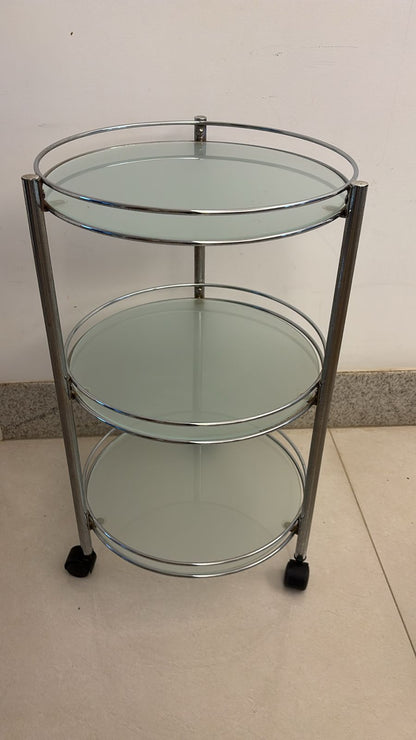 Mesa de vidro com inox lateral de 3 andares (32%)