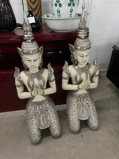 Estatua Deva tailandesa