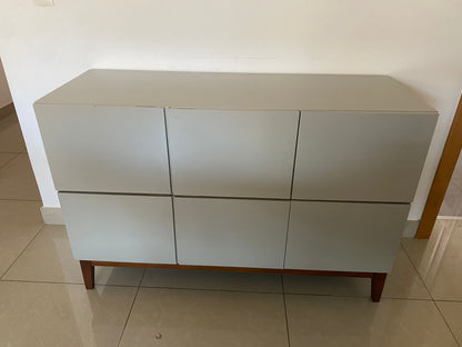 Buffet com 6 portas Etna