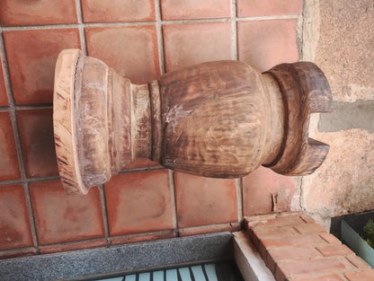 Mesa de madeira maciça, imbuia escura