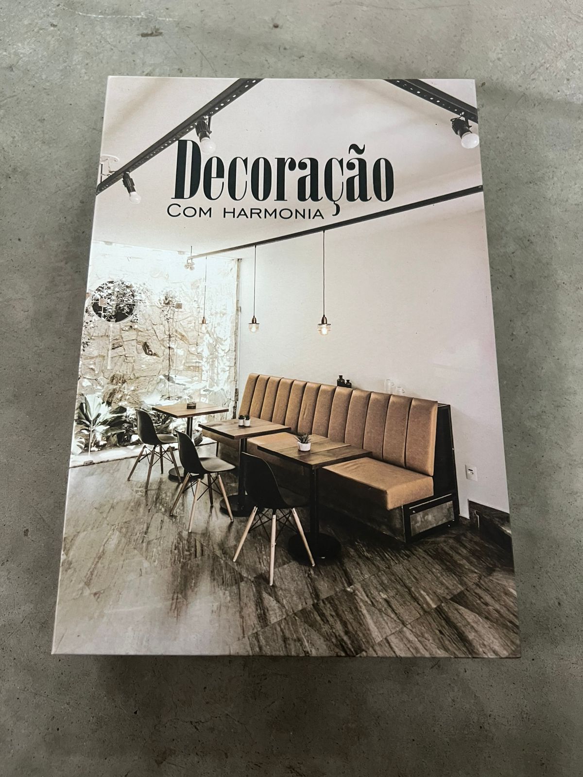 Porta objetos em formato de livro 2 (38%)
