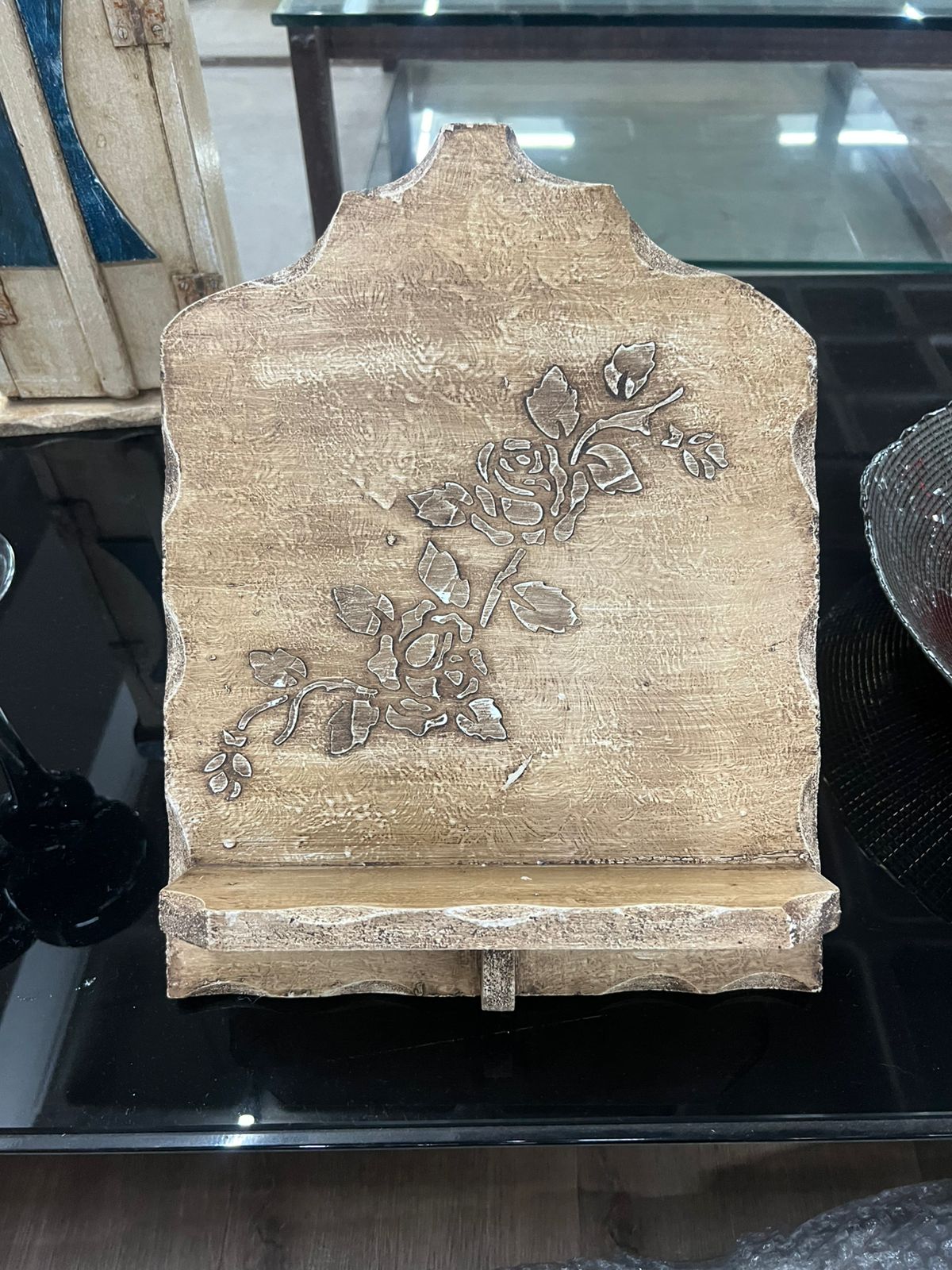 Suporte para bíblia de madeira