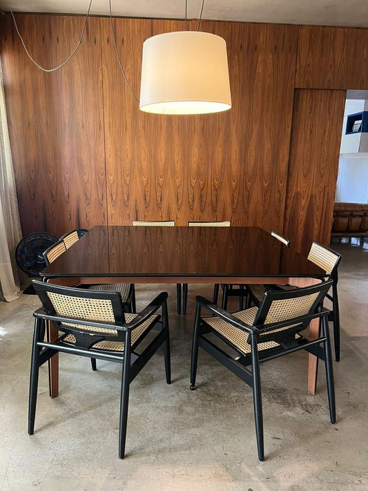 Mesa modelo BIN Jader Almeida