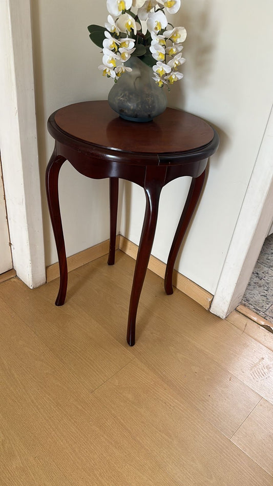 Mesa lateral de madeira (32%)