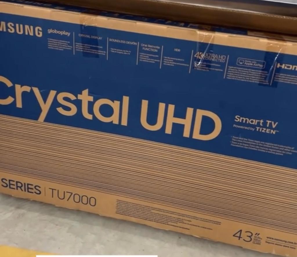 TV sansung 43" SMART crystal uhd Series tu7000